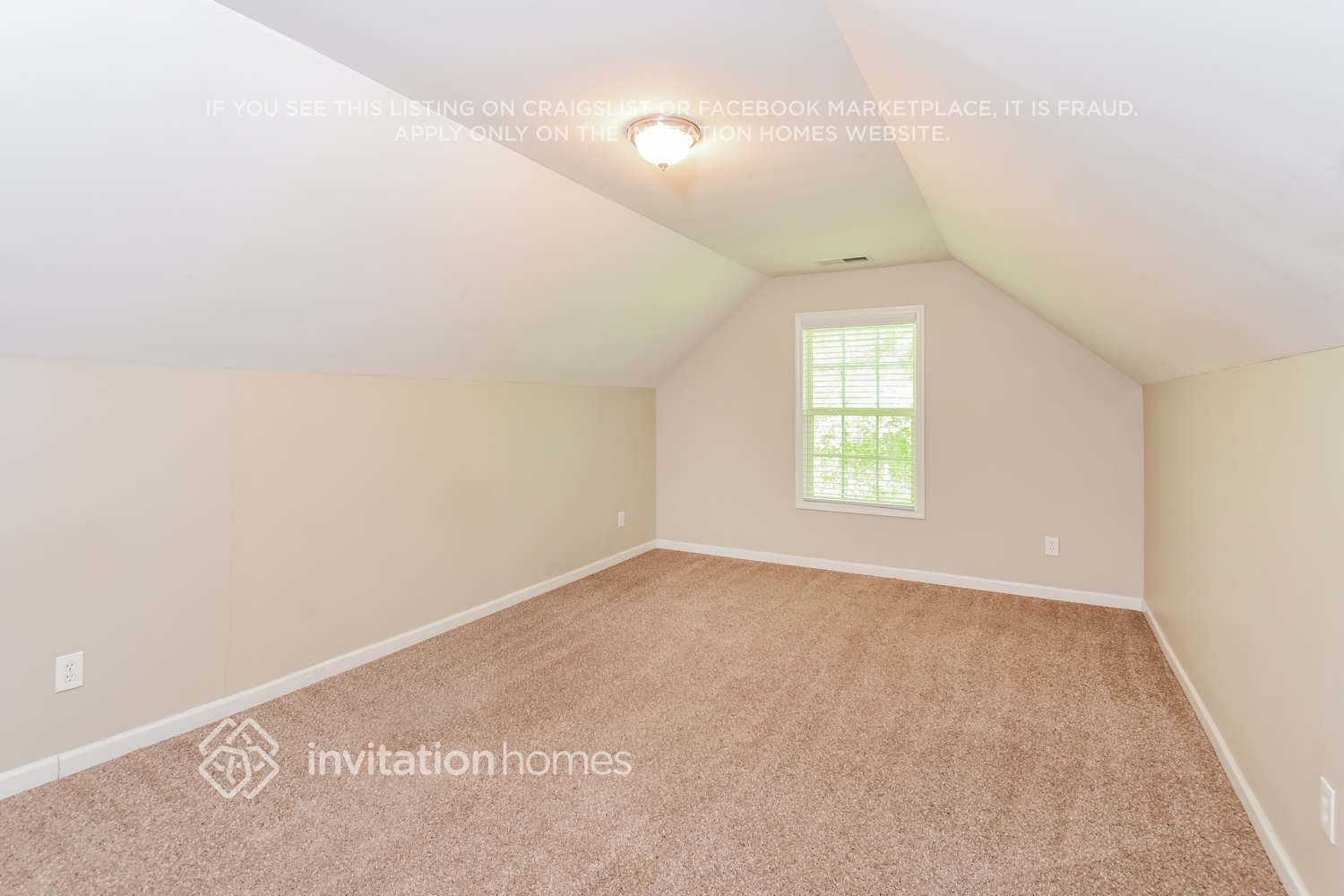 Building Photo - 9365 Brooke Cove Ct
