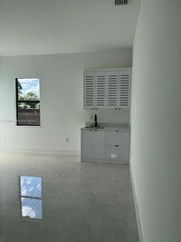 Building Photo - 2807 Leeland Heights Blvd