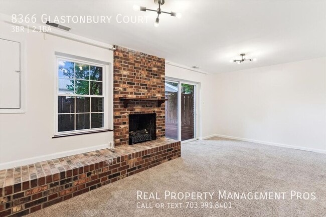 Building Photo - 8366 Glastonbury Ct