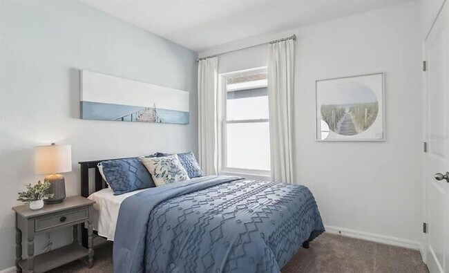 Building Photo - 32528 Weathered Oak Dr