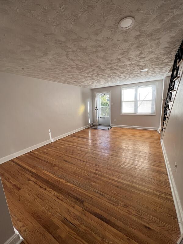 Building Photo - 1369 Kimberly Dr