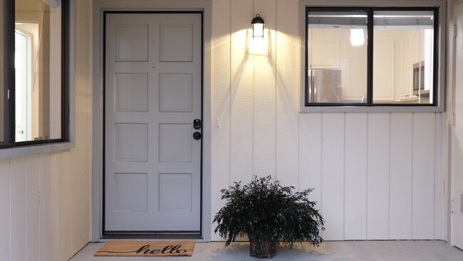 Front entry - 250 Forest Ridge