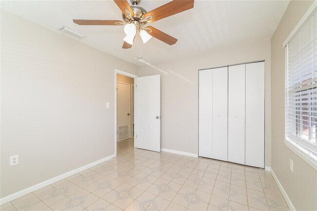 Building Photo - 4243 Cynthia St