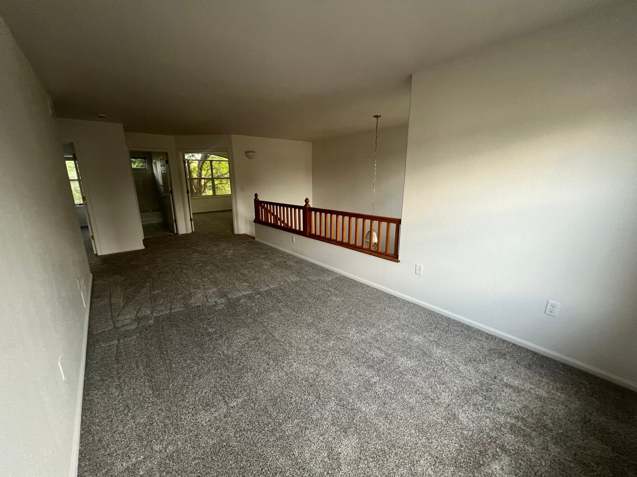 Building Photo - 5747 W 81st Pl