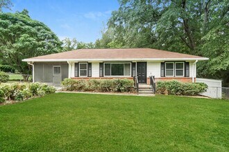 Building Photo - Modern 3BR Home on Quiet End Lot – Fully Updated!