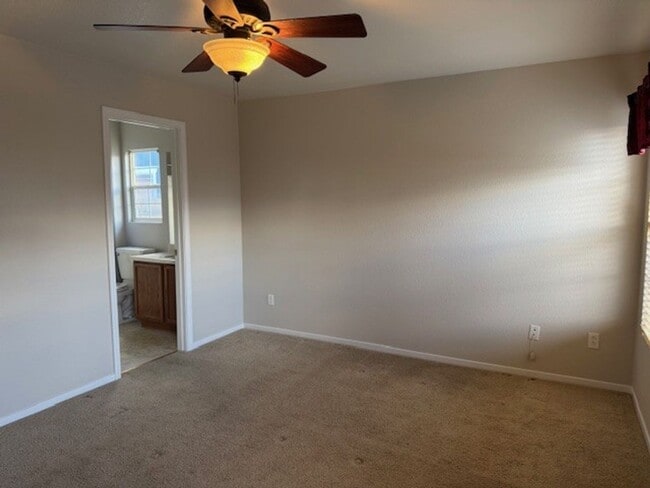 Building Photo - Lemon Valley Three Bedroom