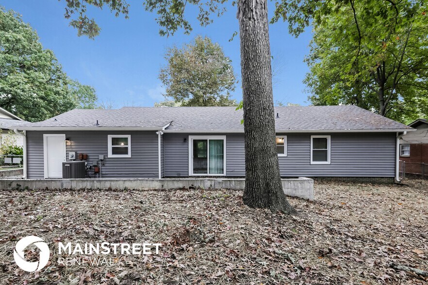 Building Photo - 5312 River Falls Dr