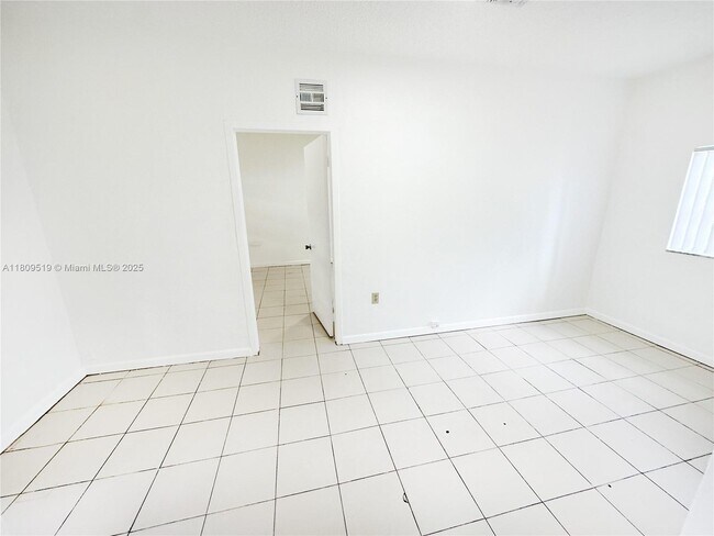Building Photo - 2380 SW 11th St