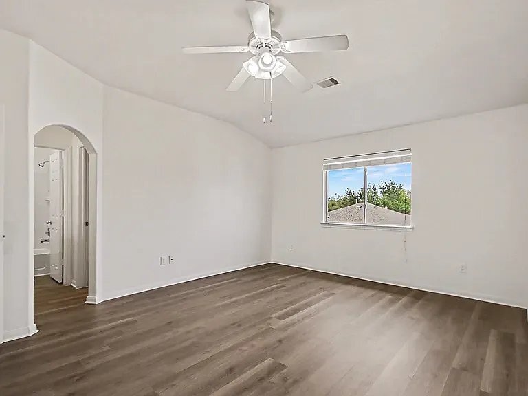Building Photo - 19414 Dry Canyon Ct