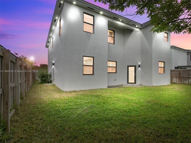 Building Photo - 13362 SW 284th St