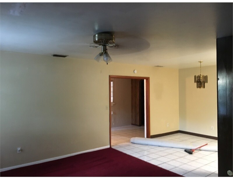 Building Photo - 3725 E 38th Ave