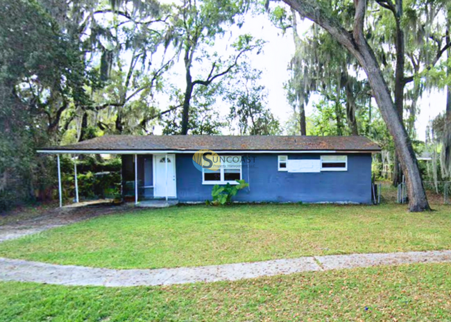 Primary Photo - Fully Fenced Home Off Of Wells Rd!