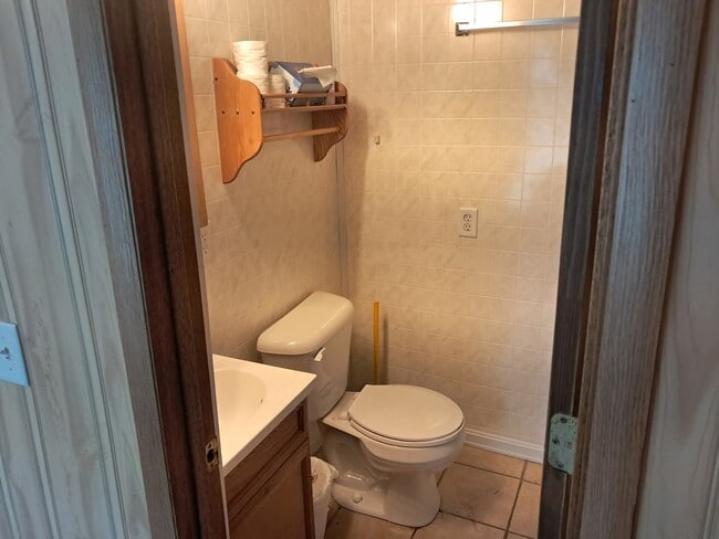 Building Photo - 239 Mallard Ln