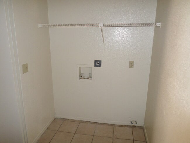Building Photo - 69th Drive