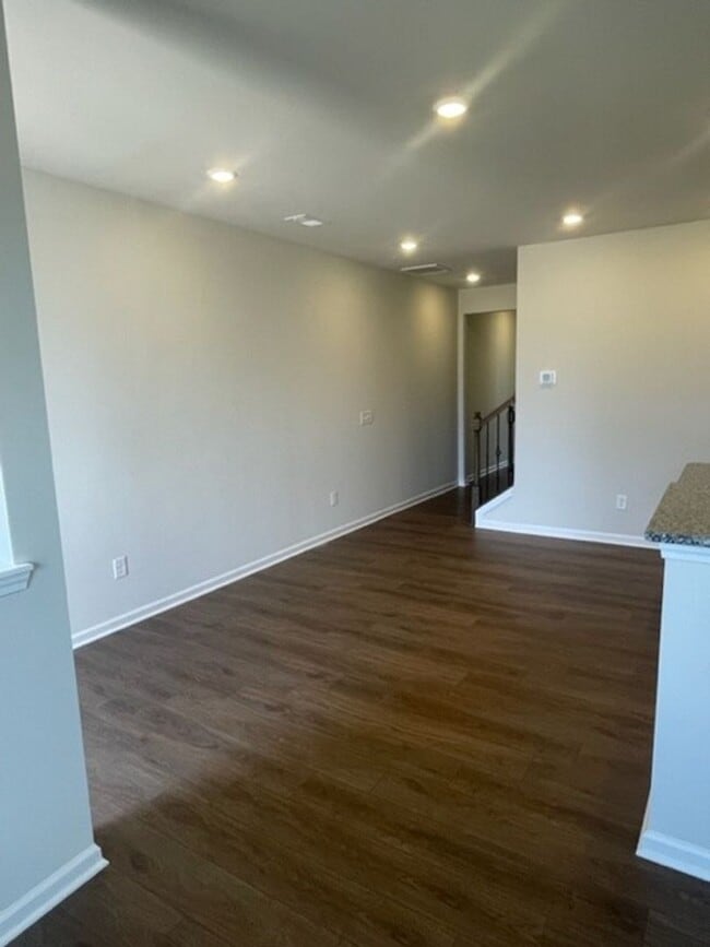 Building Photo - !!! Coming Soon!!! Stunning Townhome for Lease! Available 4/5/26