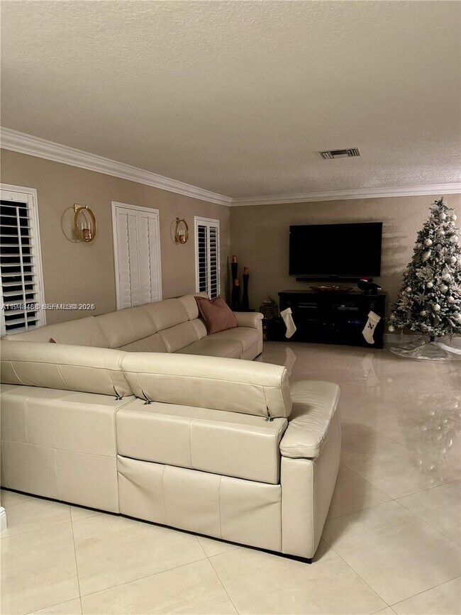 Building Photo - 15101 Garvock Pl