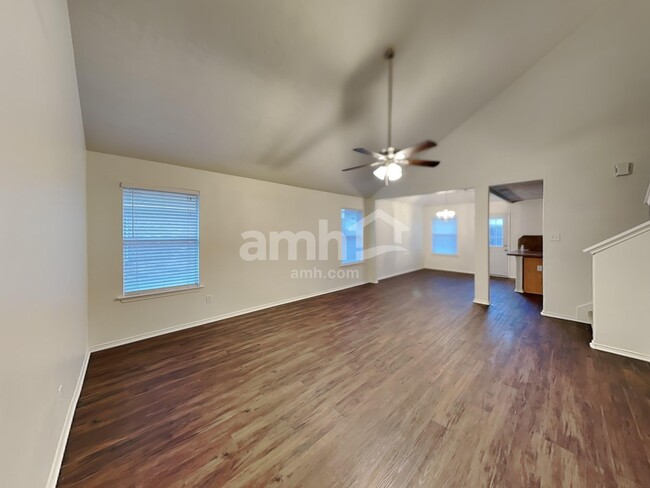 Building Photo - 21710 Chanas Ct