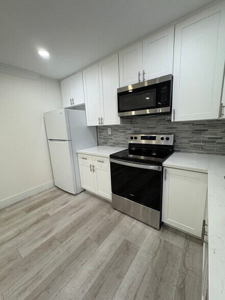 Building Photo - 4617 Del Monte Ave