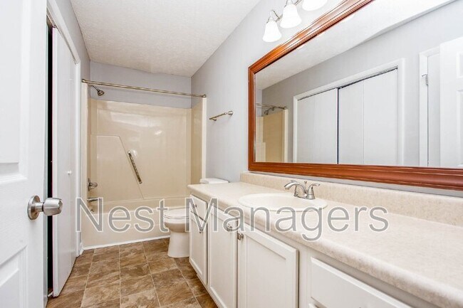 Building Photo - 485 Wilder Dr