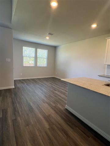 Building Photo - 4005 Turpin Dr