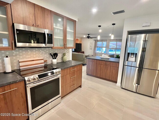 Building Photo - 307 Brightwaters Dr