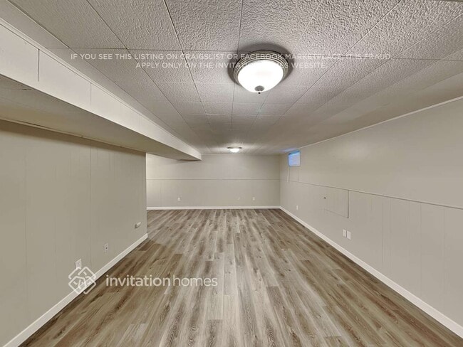 Building Photo - 3570 E 122nd Ave