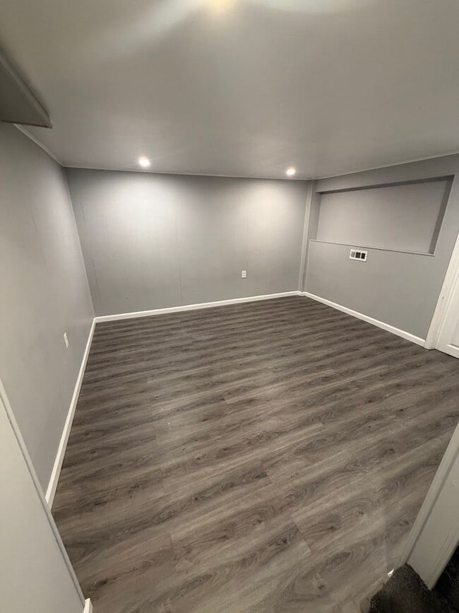 Building Photo - Your New Home!!!
