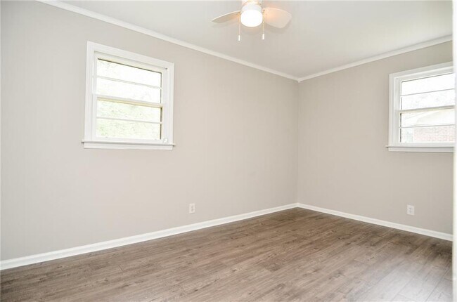 Building Photo - 2945 Rio Montana Dr