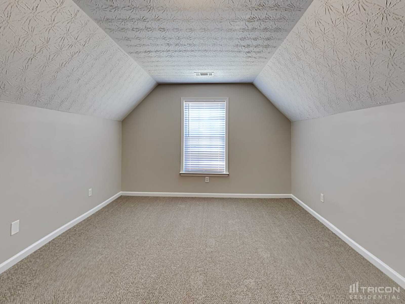 Building Photo - 3337 Coach House Ct