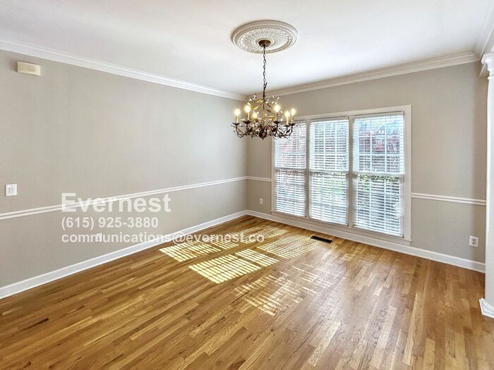 Building Photo - 172 Sontag Dr