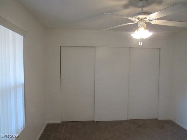 Building Photo - 8101 W Flamingo Rd