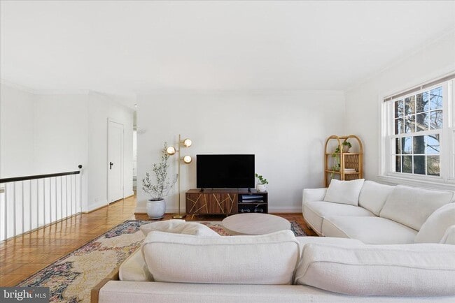 Building Photo - 3470 Martha Custis Dr