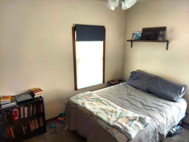 Building Photo - 801 N Randolph St