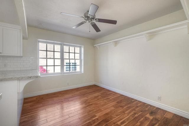 Building Photo - 2569 Navarra Dr