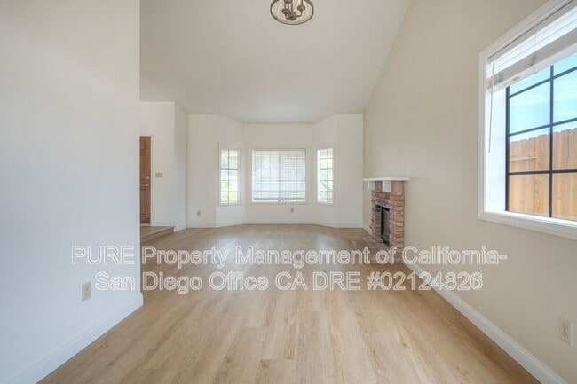 Building Photo - 3540 Roselle Ave
