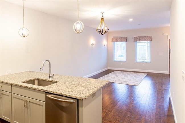 Building Photo - 56 Seawynds Dr