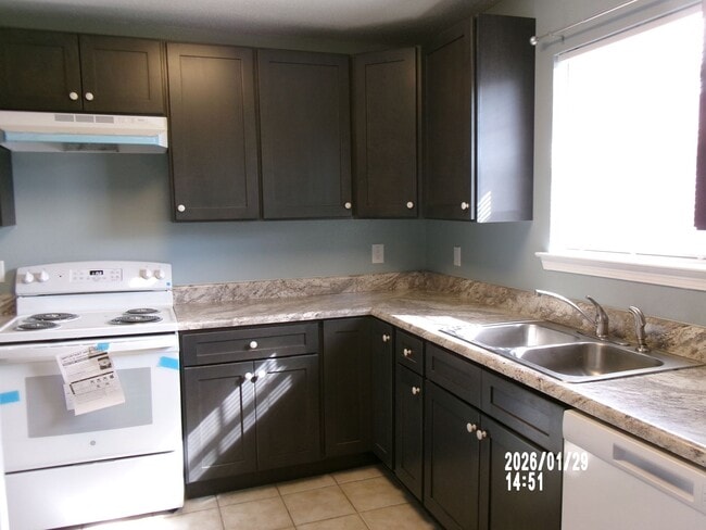 Building Photo - 3BR/1.5BA Single Family Home in Gulfport.  Rent $1,200