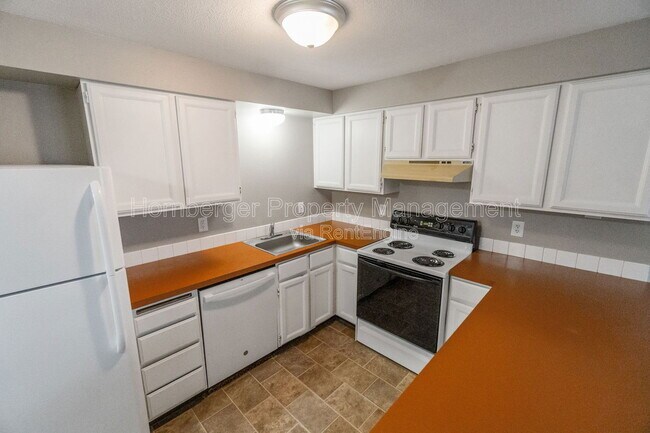 Building Photo - 3203 N Smith St