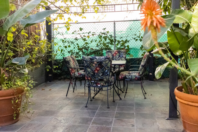 Backyard Gazebo and Seating - 1768 Vista Del Mar Ave