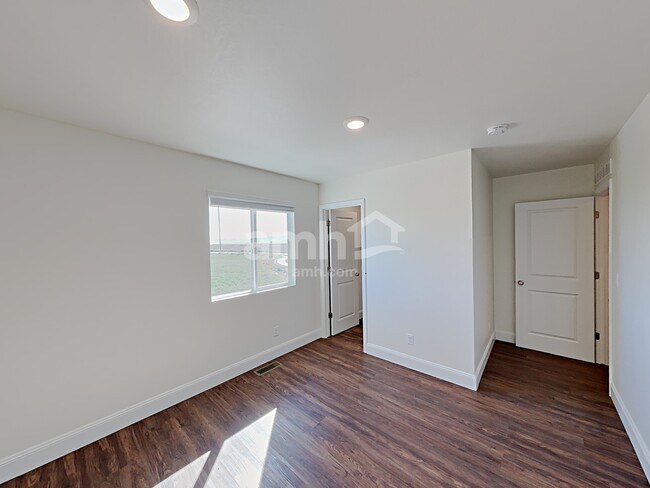 Building Photo - 2701 W 3400 S