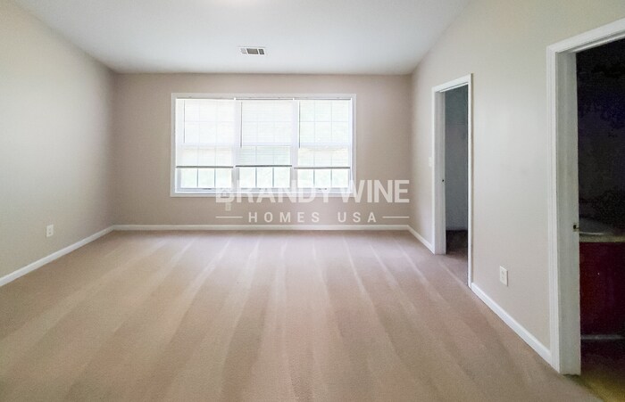 Building Photo - 6342 Hickory Ln Cir