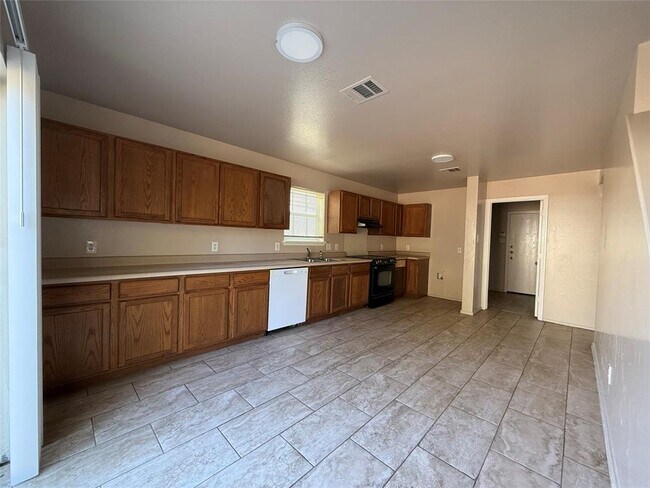 Building Photo - 13012 Lofton Cliff Dr