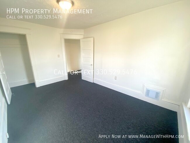 Building Photo - 1507 Garfield Ave SW