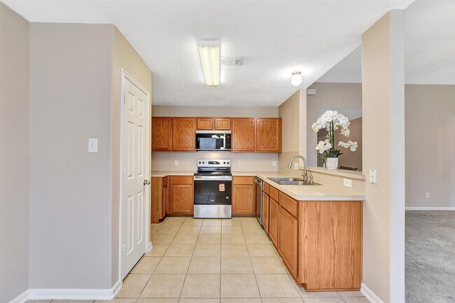 Building Photo - 13724 Bighorn Trail