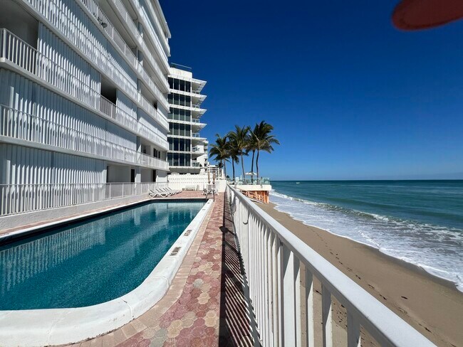 Building Photo - 3580 S Ocean Blvd