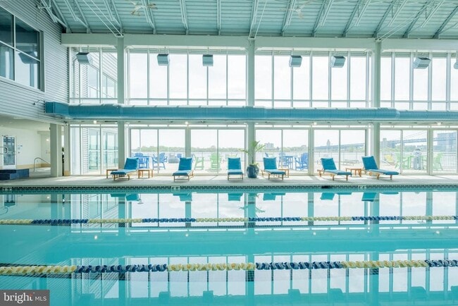 Building Photo - 901 N Penn St