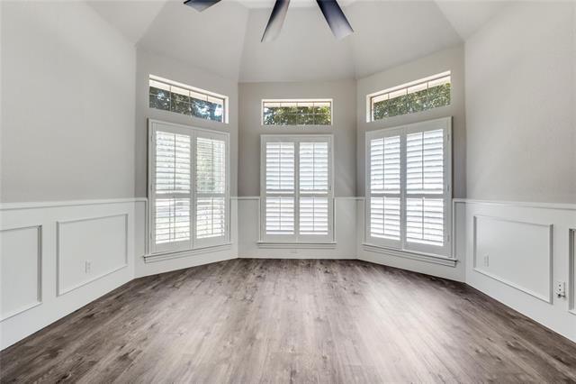 Building Photo - 804 Shorecrest Dr