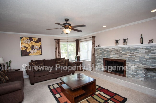 Building Photo - 901 Kresson Rd