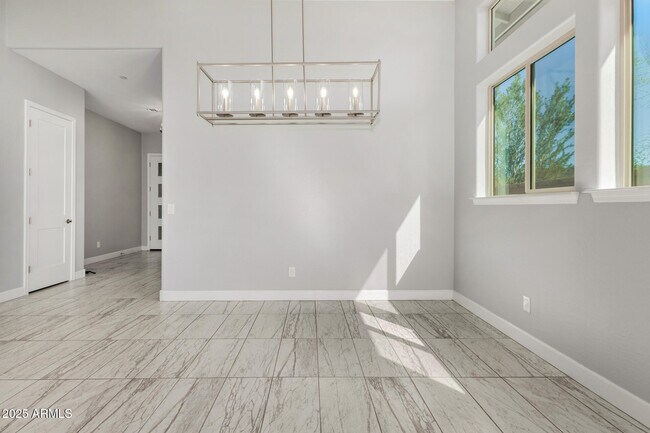 Building Photo - 11905 W Creosote Dr