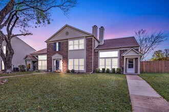 Building Photo - 1504 Beach Ln